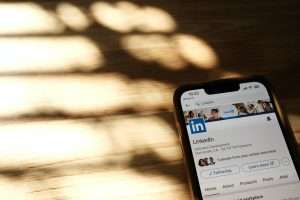 5 Simple Ways to Build A Perfect LinkedIn Profile